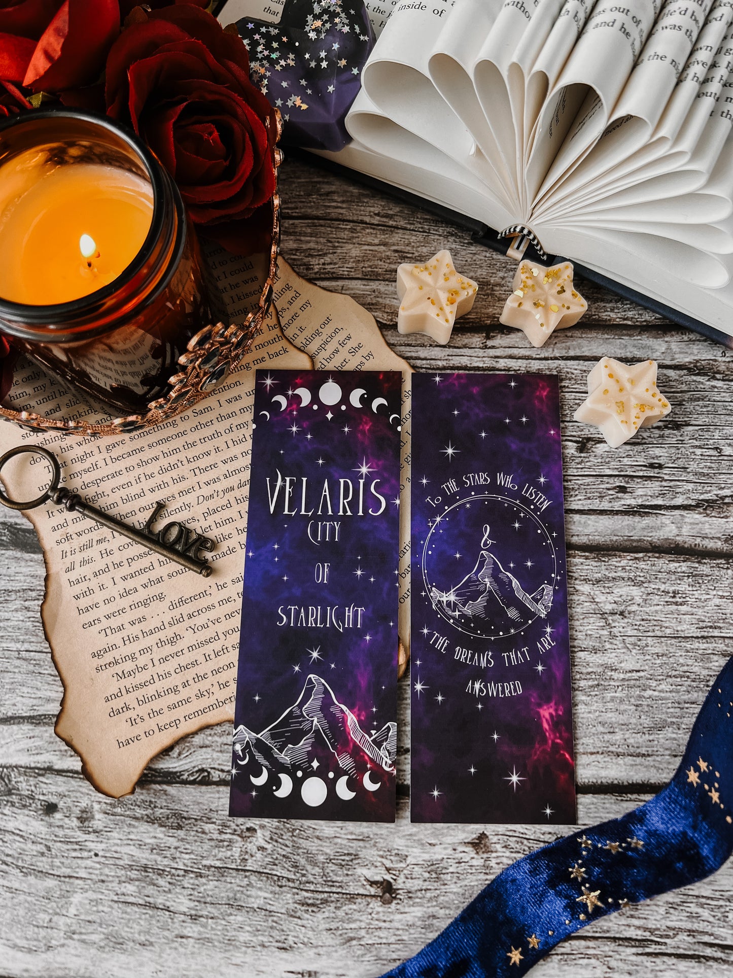 Velaris ACOTAR - Oficially Licensed Bookmark