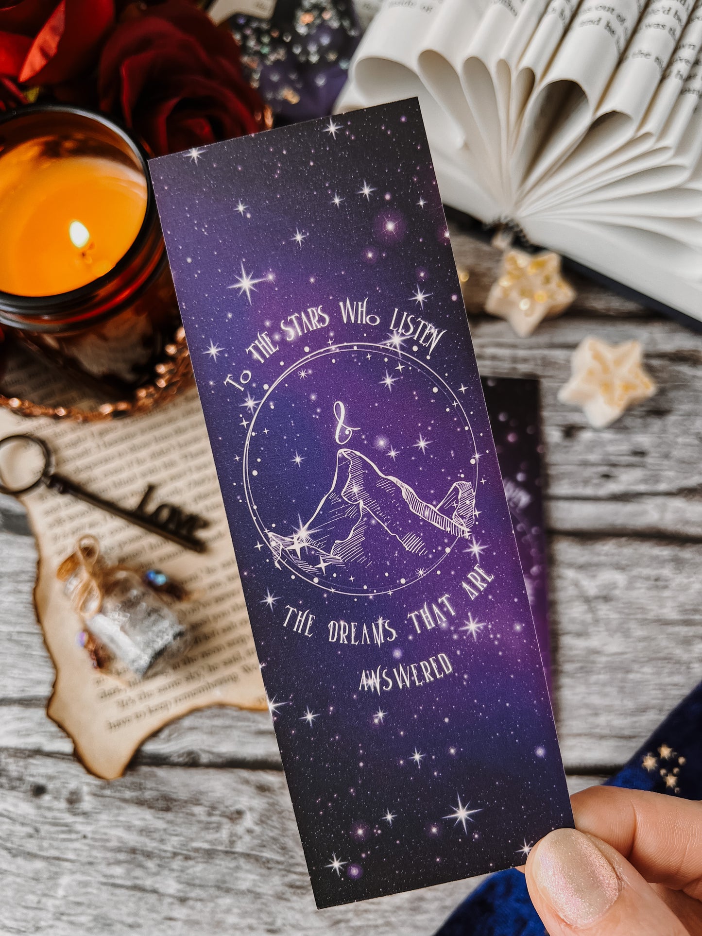 Velaris ACOTAR - Oficially Licensed Bookmark