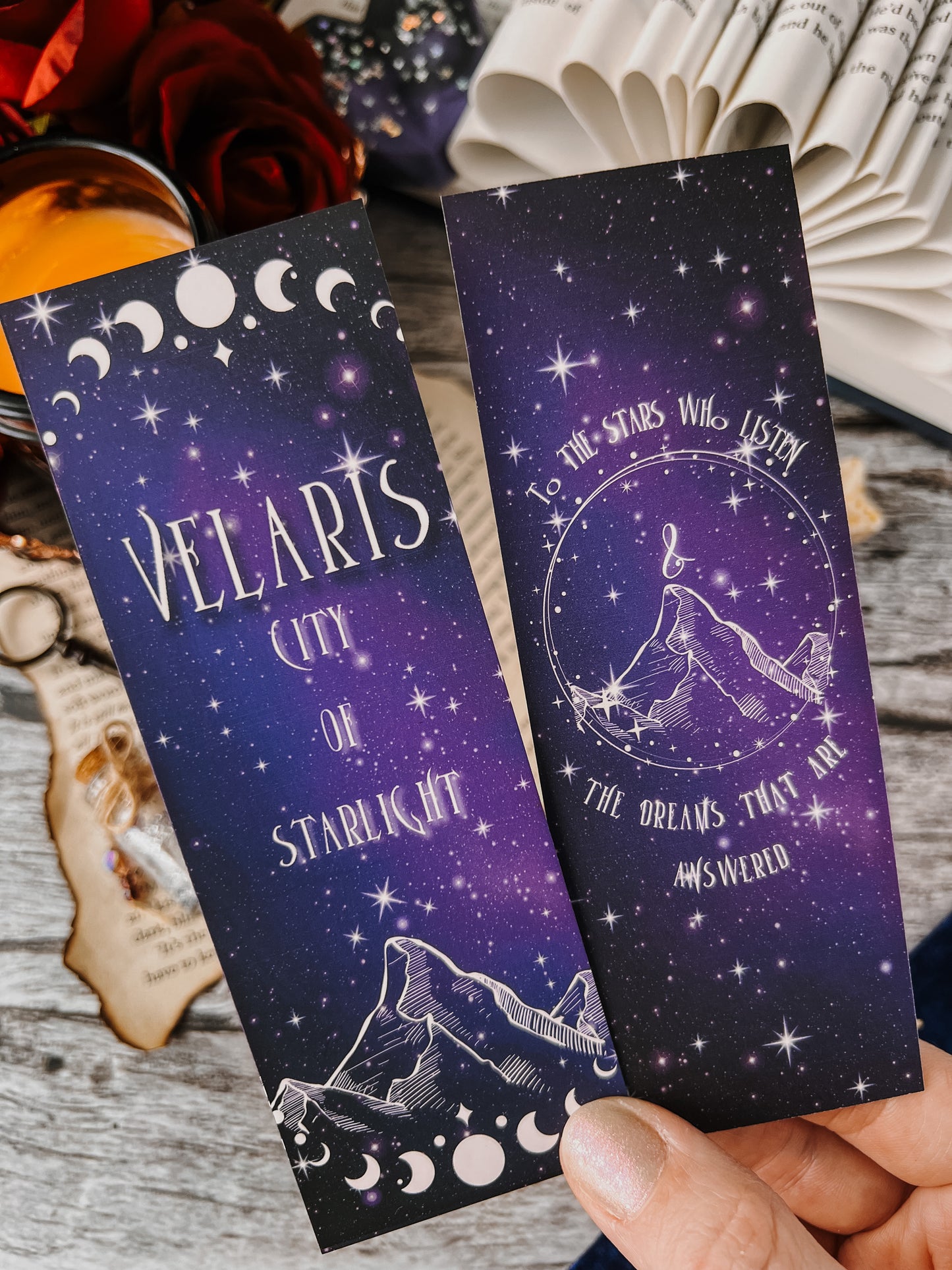 Velaris ACOTAR - Oficially Licensed Bookmark