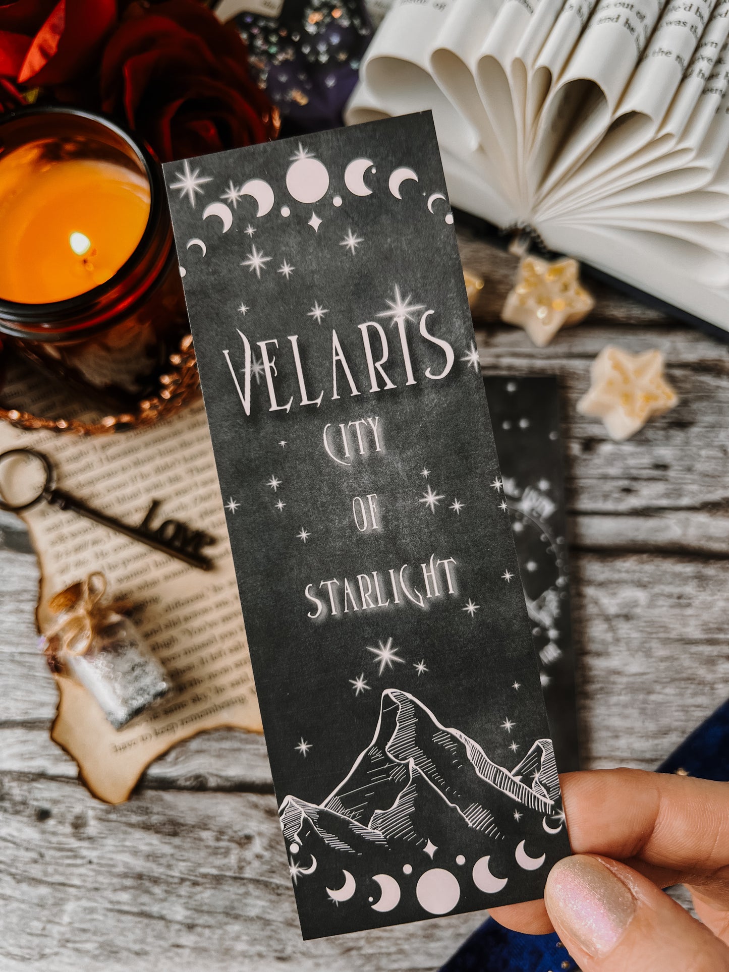 Velaris ACOTAR - Oficially Licensed Bookmark