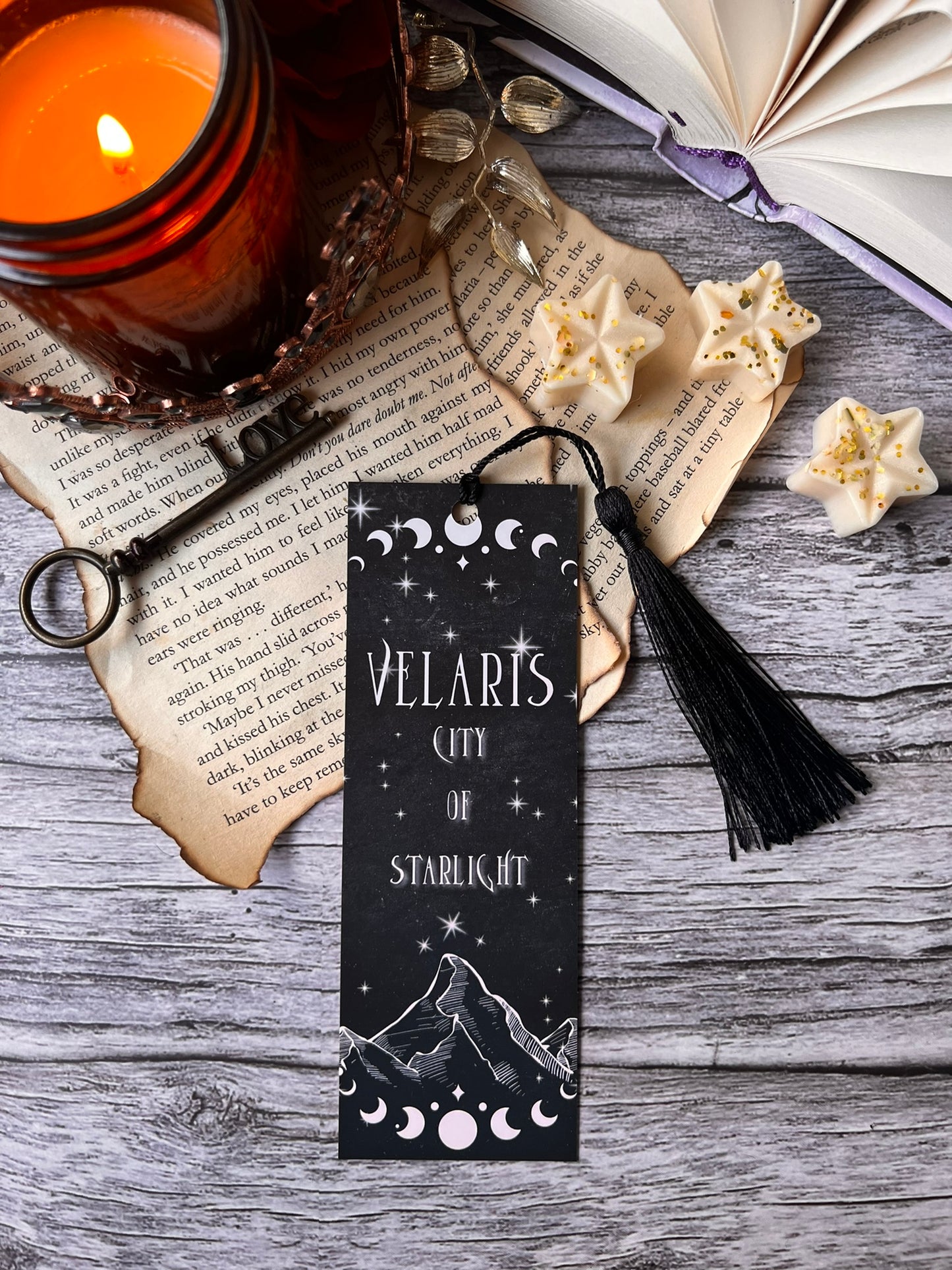 Velaris ACOTAR - Oficially Licensed Bookmark